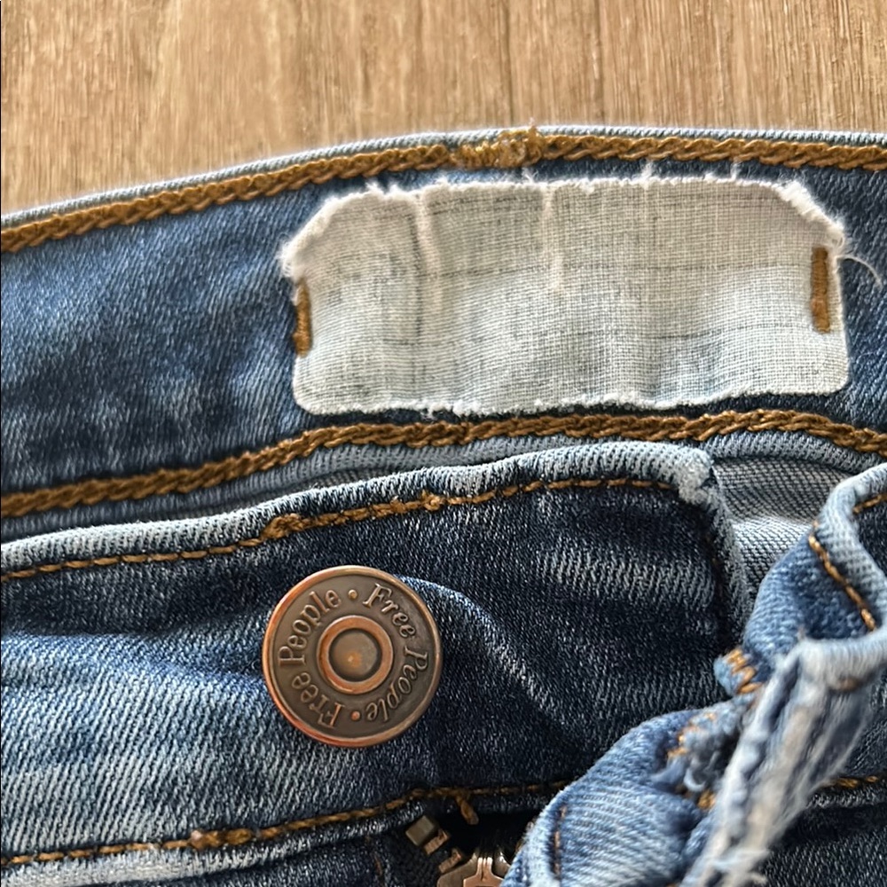 Distressed Blue Jeans - Picture 2 of 2